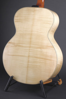 Small Jumbo Models - Heeres Custom Guitars Small Jumbo Models - Heeres Custom Guitars