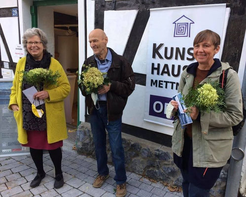 Ilona Reinhardt (1. Preis: "Häutung"), Rolf Lilie (2. Preis: "Glockenhöhlen von Maresha") und Kirsten Schulenkorf (3. Preis: "Am Mekong I-VII"); Foto: Kunsthaus Mettmann