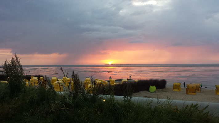 Sonnenuntergang am Strand