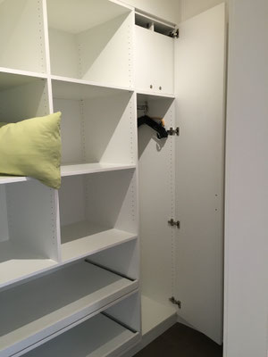 Abstellraum / Begehbarer Kleiderschrank