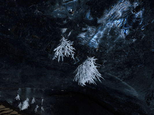 " Les Diablerets Glacier 3000 grotte glaciaire " 20201210-Eishöhle-Glacier3000-Stack-2-3 , Tobilafotografie  Toni Bischof, Ladir