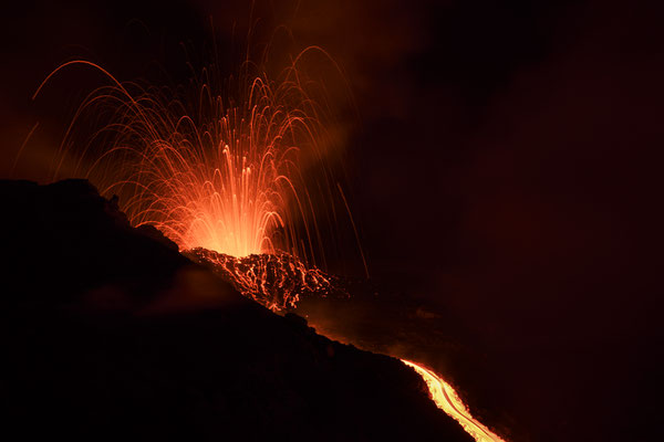 Vulkan  Stromboli  "Tobilafotografie"  Toni Bischof Ladir