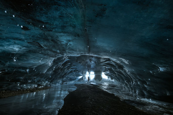 " Les Diablerets Glacier 3000 grotte glaciaire " DSC3341-20201210-Eishöhle-Glacier-3000-HDR2 , Tobilafotografie  Toni Bischof, Ladir