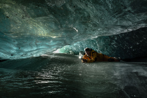 210506 Aquamarin-Halle" Gletscherhöhle Morteratsch, 20210506-Eishöhle-Morteratschgletscher_DSC5287,     Tobilafoto Toni Bischof, Ladir