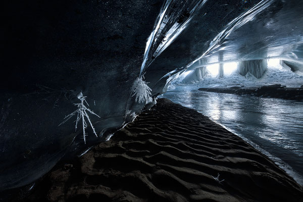 " Les Diablerets Glacier 3000 grotte glaciaire " 20201210-Eishöhle-Glacier3000-Stack-8 , Tobilafotografie  Toni Bischof, Ladir