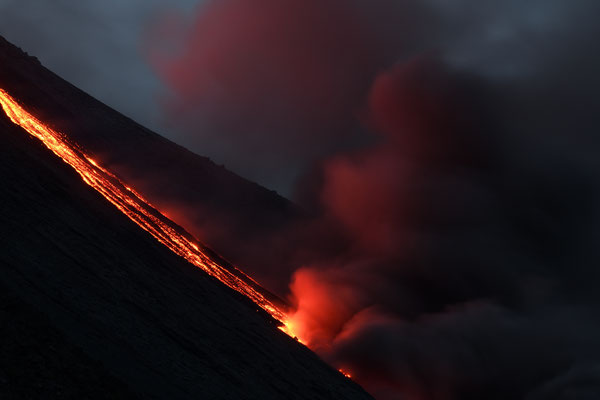Vulkan  Stromboli  "Tobilafotografie"  Toni Bischof Ladir