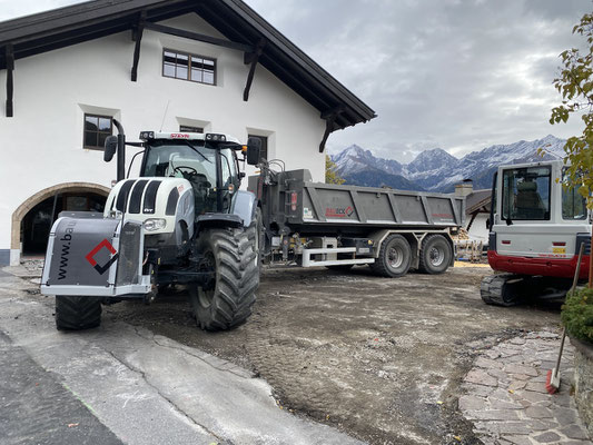 Bauecks ganzer Traktorstolz.