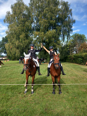 Céline Erni & Jenny Kathriner