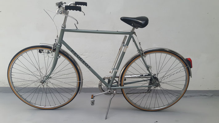 bicicletta peugeot anni 60 con freno a bacchetta