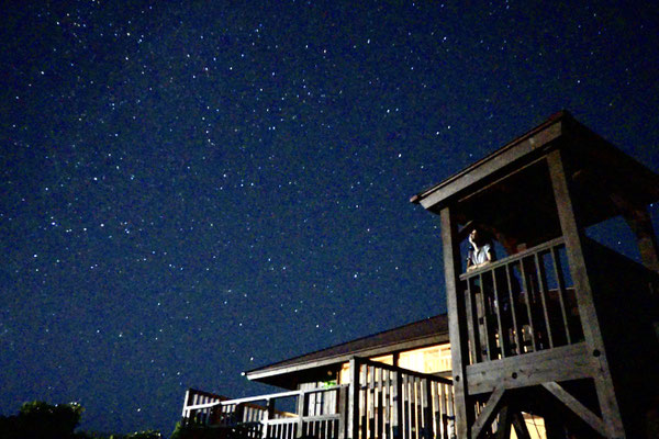 星見台：周りに家がないので星空観察・撮影に最適