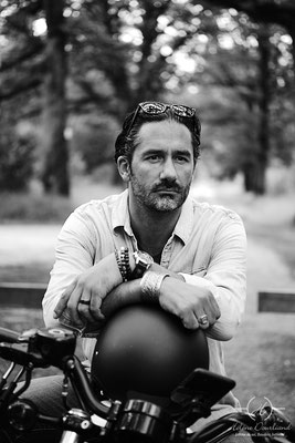 séance photo biker en pleine nature