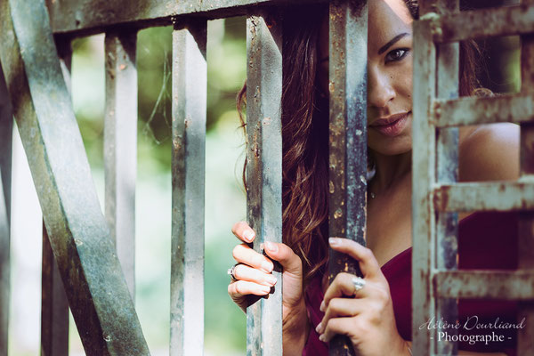 shooting photo femme en extérieur abbaye des vaux de cernay