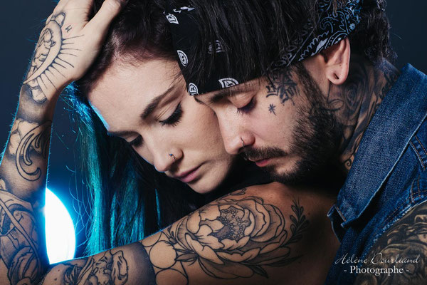 photo de couple tatoué