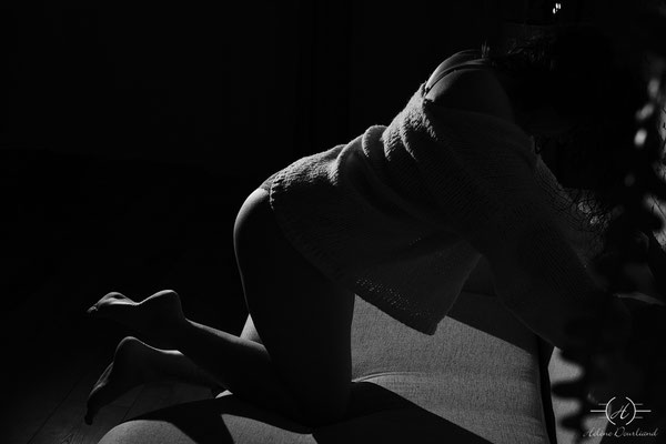 photo boudoir ambiance cinéma en nb en IDF