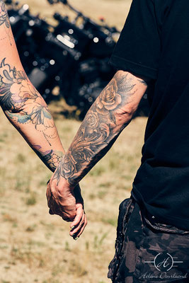shooting couple tatoué et motos en Yvelines