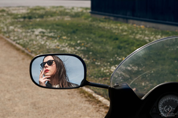 shooting séance photo moto femme dans les yvelines