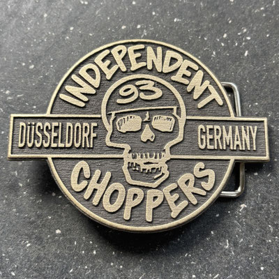 Anfertigung einer individuellen Gürtelschnalle für Frank und Basti von Independent Choppers. Gefertigt aus massivem Messing in Handarbeit. - Schnallenkunst