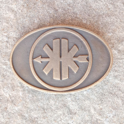 Anfertigung von Gürtelschnalle / Buckle nach Kundenwunsch. Handarbeit aus Messing mit patinierter Oberfläche. - schnallenkunst