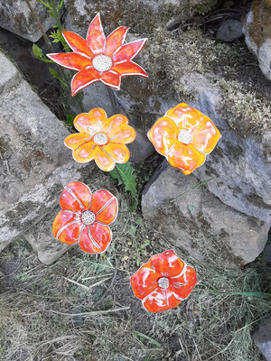 Gartenkeramik Blüten