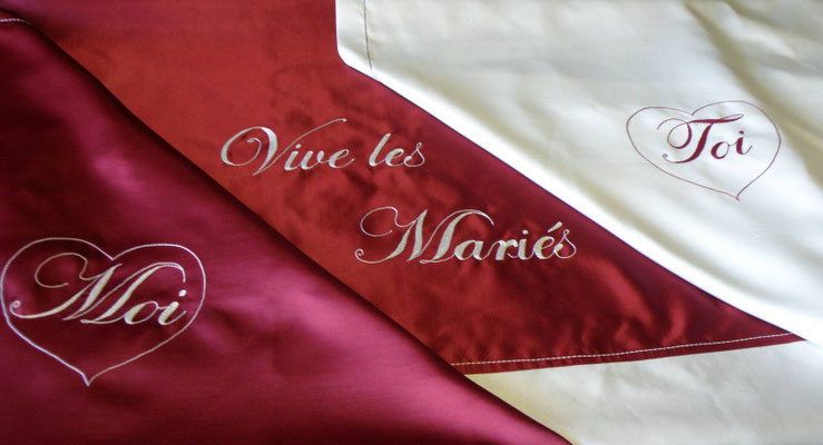 L'Atelier de Couture Nadine GRATACAP. Broderie sur housse de couette et Taies d'oreiller pour jeunes mariés. Broderie de Lunéville.