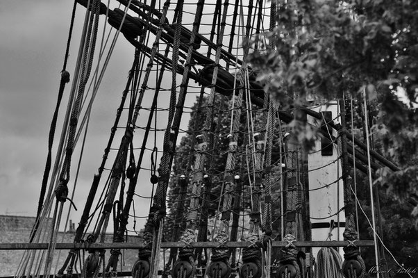 hermione bateau dimension l hermione noir et blanc manuel belleli hermione bateau dimension l hermione noir et blanc manuel belleli