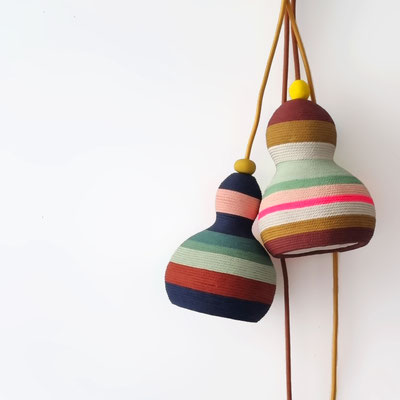 lampe-lampe+baladeuse-suspension-createur-francais-fabrication-francaise-made-in-france-sarah+morin-design-luminaire-couleur-artisanat