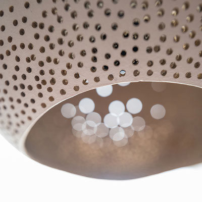 lampe+poetique-lampe+baladeuse-suspension-createur-francais-fabrication-francaise-made-in-france-sarah+morin-design-luminaire-couleur-artisanat