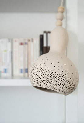 lampe+poetique-lampe+baladeuse-suspension-createur-francais-fabrication-francaise-made-in-france-sarah+morin-design-luminaire-couleur-artisanat