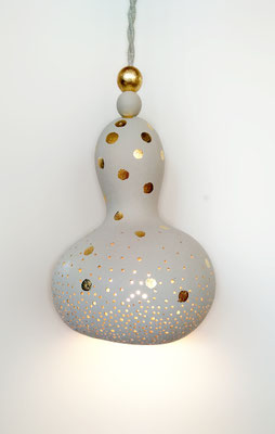 lampe+poetique-lampe+baladeuse-suspension-createur-francais-fabrication-francaise-made-in-france-sarah+morin-design-luminaire-couleur-artisanat