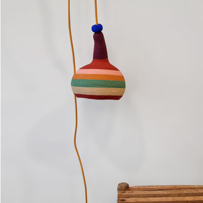 lampada-lampada+portatile-sospensione-designer-francese-made-in-france-sarah+morin-design-illuminazione-colore-artigianato