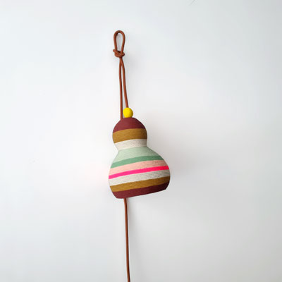 lampe-lampe+baladeuse-suspension-createur-francais-fabrication-francaise-made-in-france-sarah+morin-design-luminaire-couleur-artisanat