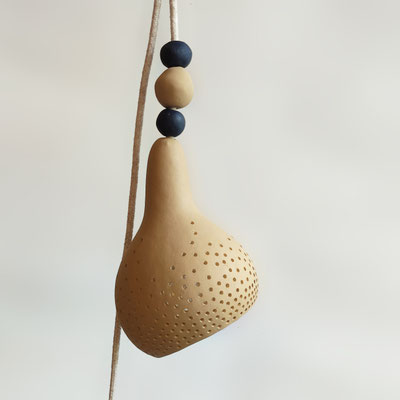 lampe+poetique-lampe+baladeuse-suspension-createur-francais-fabrication-francaise-made-in-france-sarah+morin-design-luminaire-couleur-artisanat