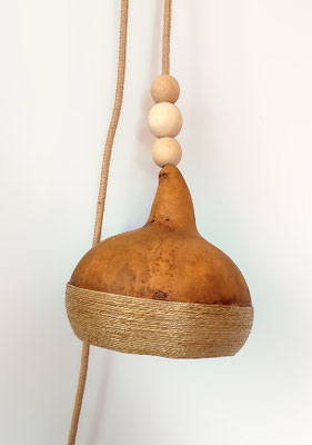 lampe+poetique-lampe+baladeuse-suspension-createur-francais-fabrication-francaise-made-in-france-sarah+morin-design-luminaire-couleur-artisanat-wabisabi