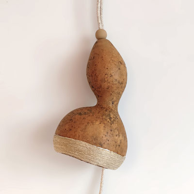 lampe+poetique-lampe+baladeuse-suspension-createur-francais-fabrication-francaise-made-in-france-sarah+morin-design-luminaire-couleur-artisanat-wabisabi