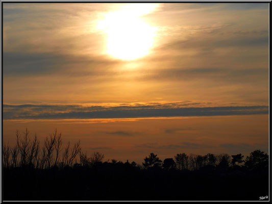 Coucher du soleil depuis le port 