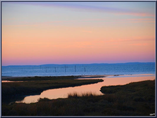 Soleil couchant sur le Bassin en décembre (depuis le port)