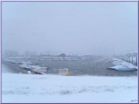 Le port ostréicole de La Teste de Buch sous la neige en décembre 2010 (Bassin d'Arcachon)