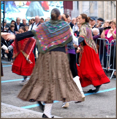 Danseuses Aragonaises, Fête au Fromage, Hera deu Hromatge, à Laruns en Vallée d'Ossau (64)