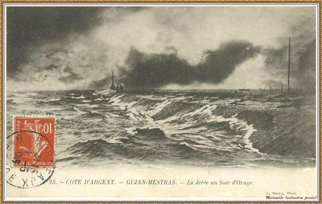 Gujan-Mestras autrefois : en 1909, la Jetée du Christ un soir d'orage, Port de Larros, Bassin d'Arcachon (carte postale, collection privée)