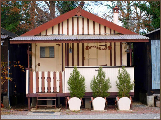 Cabane 33 "L'Arlésienne" au port de Biganos (Bassin d'Arcachon)