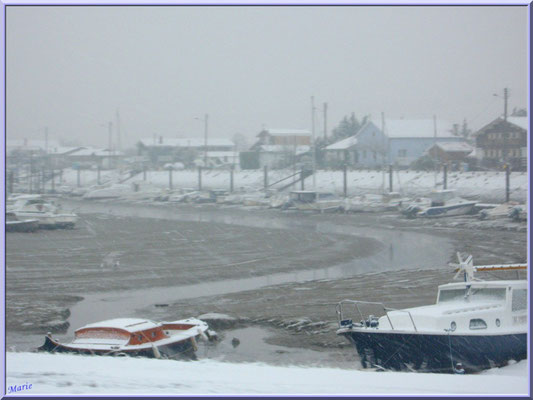 Le port ostréicole de La Teste de Buch sous la neige en décembre 2010 (Bassin d'Arcachon)