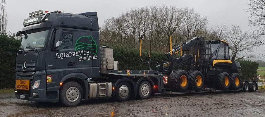 Transport Forstmaschine nach Tschechien