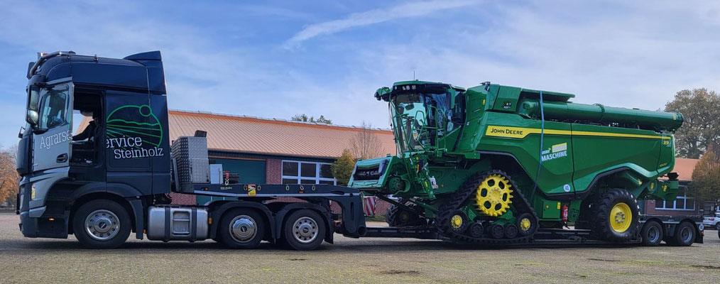 Transport John Deere Mähdrescher nach Mecklenburg-Vorpommern