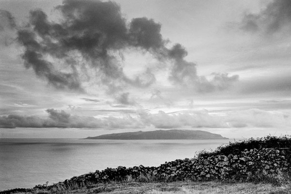Ilha das Flores vista da ilha do Corvo, 2013.