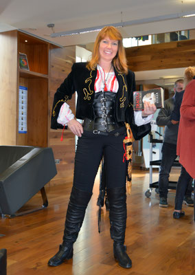 Susan Watson as Anna valerius (Costume Contest)