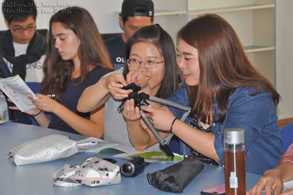 Students during courses in Lapus