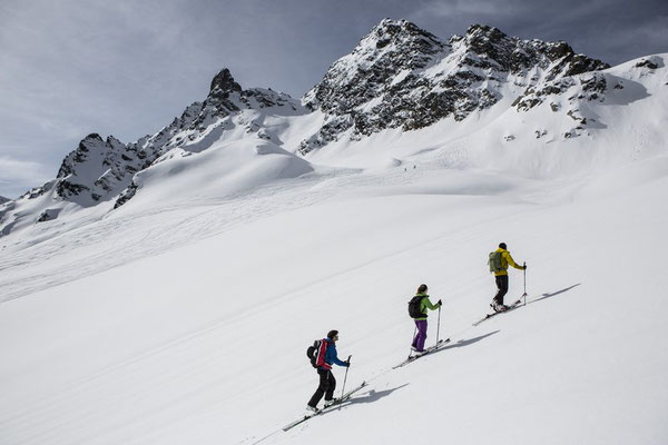 Skitour im Montafon (c) Daniel Zangerl - Montafon Tourismus GmbH