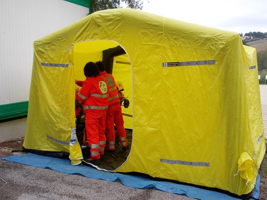 Tenda pneumatica - esercitazione sisma- evacuazione municipio