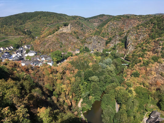 Blick vom Grat oberhalb des Teufelslochs