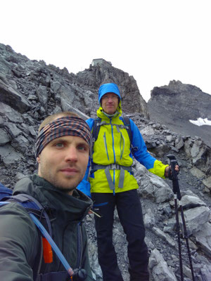 Abstieg vom Ortler, bzw. der Payerhütte nach unwetterbedingten Abbruch des Gipfelaufstiges